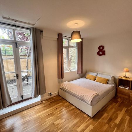 Charming 1-Bedroom Apartment Southfields, Londres Exterior foto